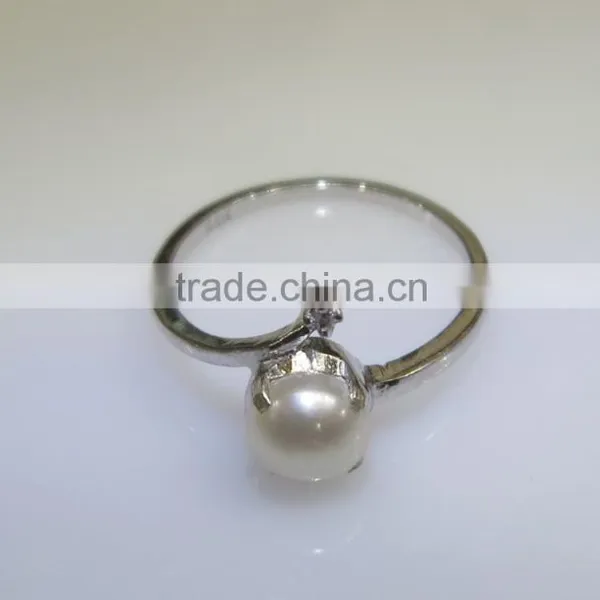 Sterling Silver Ring With Pearl & Diamond Natural Nontreated photo-3