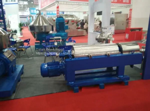 Drilling Wastewater Treatment Sludge Dewatering Decanter Centrifuge photo-4