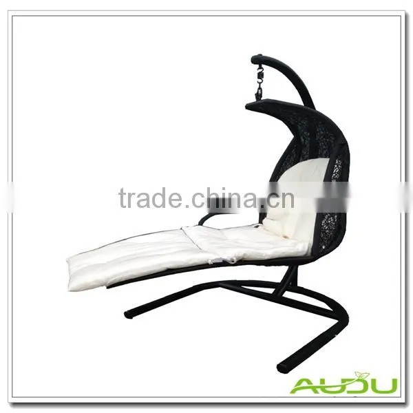 Hot Sale Audu Rattan Hammock Swing Bed With Stand photo-2