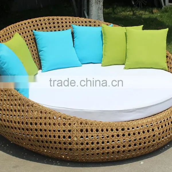 Modern Sofa Sunbed Rattan Round Bed Used Patio Furniture photo-4