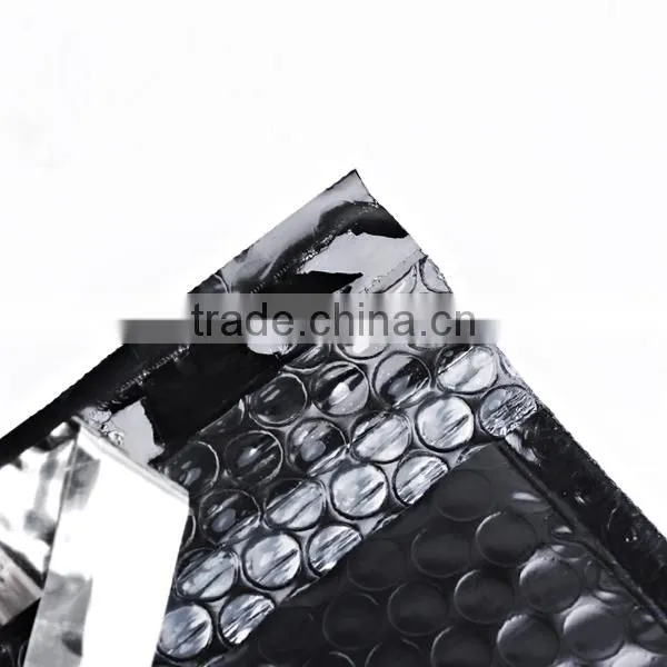 Custom Black Bubble Wrap Mailer Bags photo-3