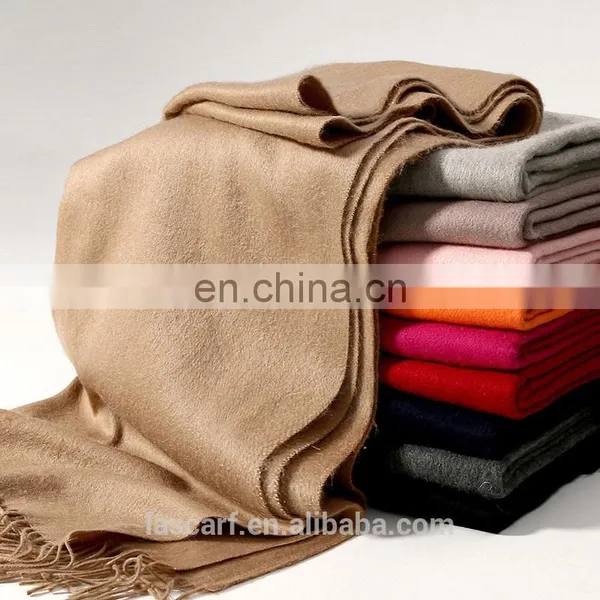 The New Wool Scarf With Tassel Mei Red
