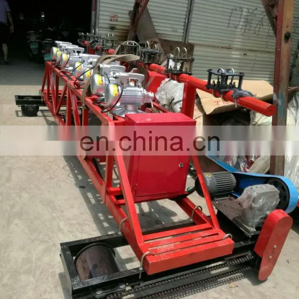 Concrete Road Paver Machine Showing the First Auger Blade Roller Laying Machine photo-4