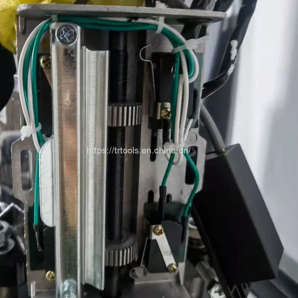 MOTOR COM TESTEIRA PARA PORTA DE ENROLAR AUTOMÁTICA AC 300 KG photo-3