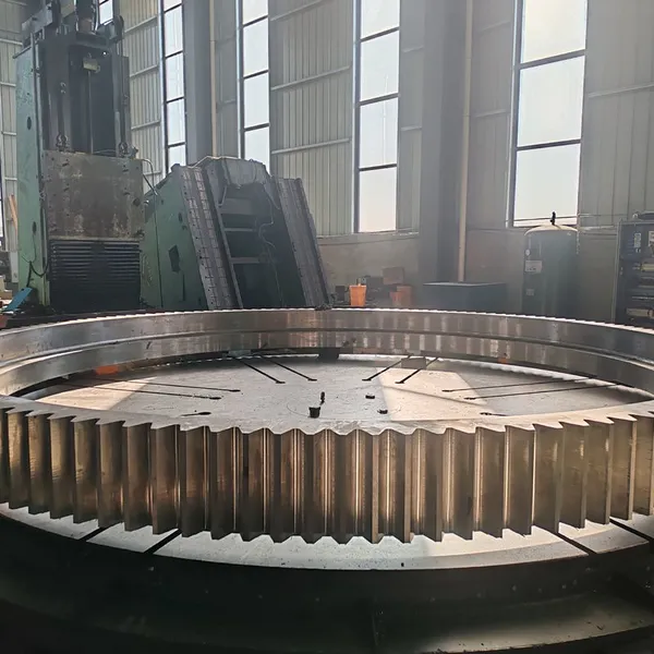 Разъемное зубчатое кольцо для редукторов, сталь 20MnCr5, модуль 8, 40 зубьев, наружный диаметр 250 мм