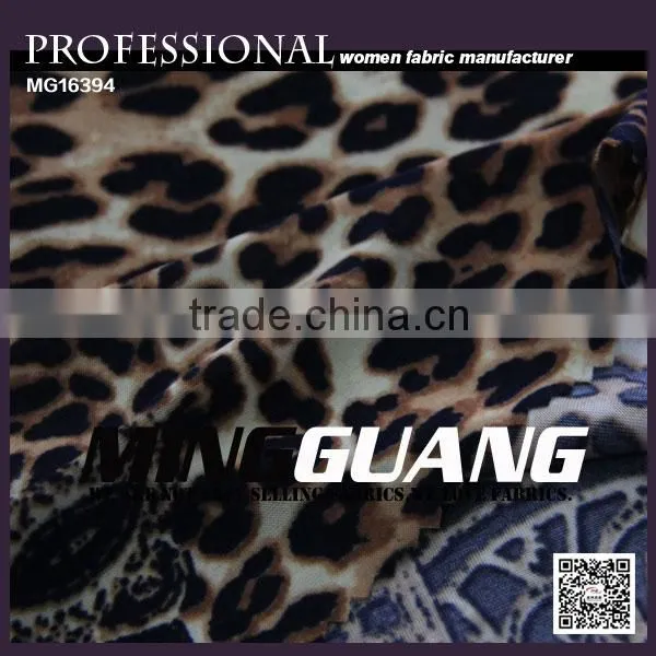 Hot Sell in Europe for Lady's Leopard Printed Polyester Knitted Fabric photo-5