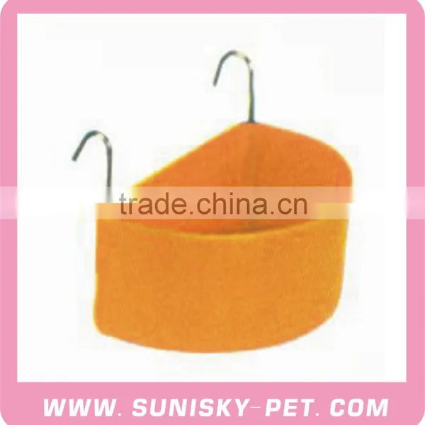 Hang-on Plastic Cup for Pet