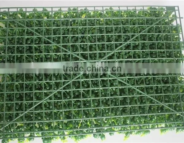 Highly Ornamental Artificial Green Hedge for Wall Decor photo-2