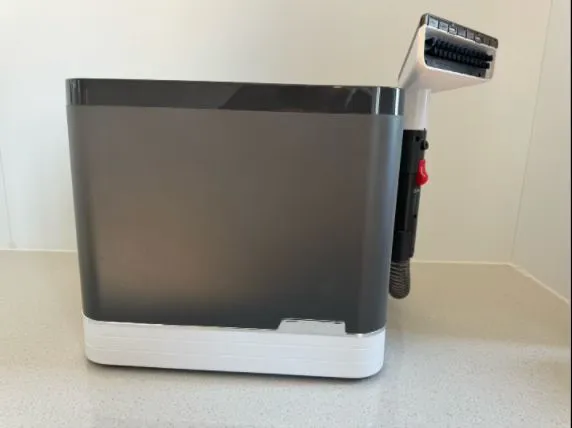 Fast-Heating and Quick-Cooling Fabric Cleaning Device for Efficient Use