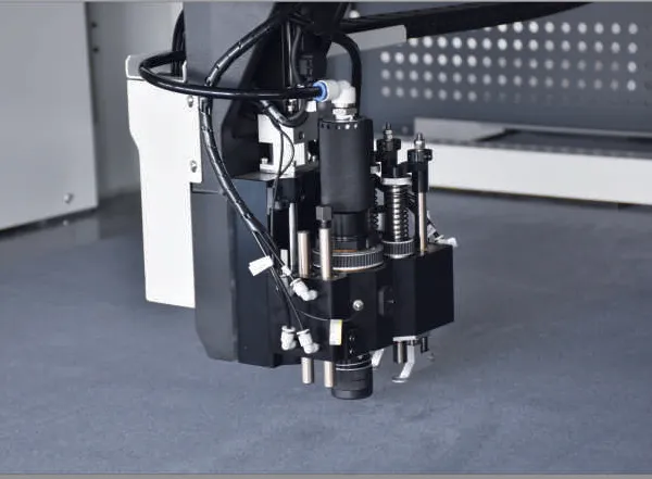 Channel Type Intelligent Cutting Machine photo-2