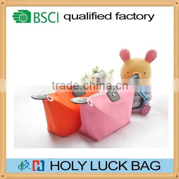 High Quality Waterproof Make up Bag With Zipper Cosmetic Bag photo-2