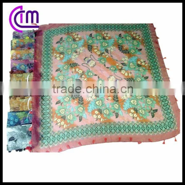 Hot Sell Calico Design Fashion Scarf