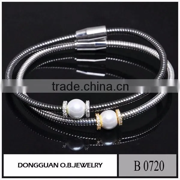 New Items Snake Chain Jewelry Magnet Zircon Bracelet photo-4