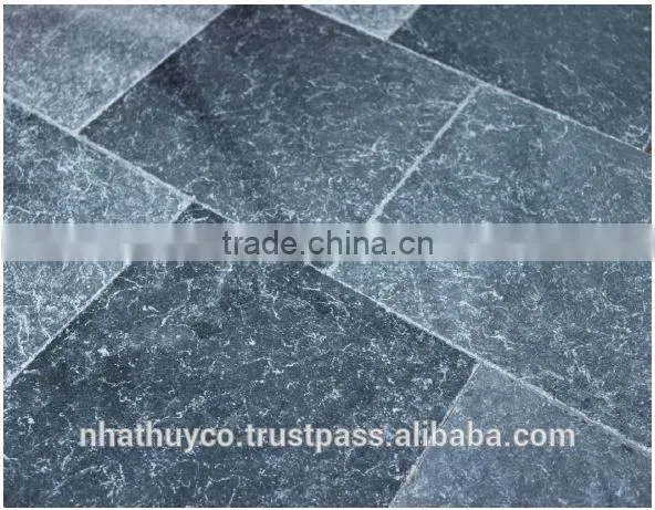 Antique and Tumbled Crystal Blue Stone From VietNam photo-2