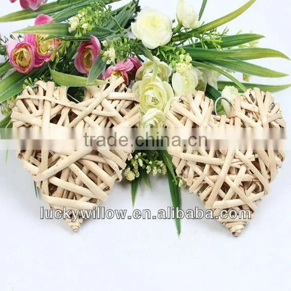 Handmade Large White Woven Wicker Heart for Home Decoration photo-4
