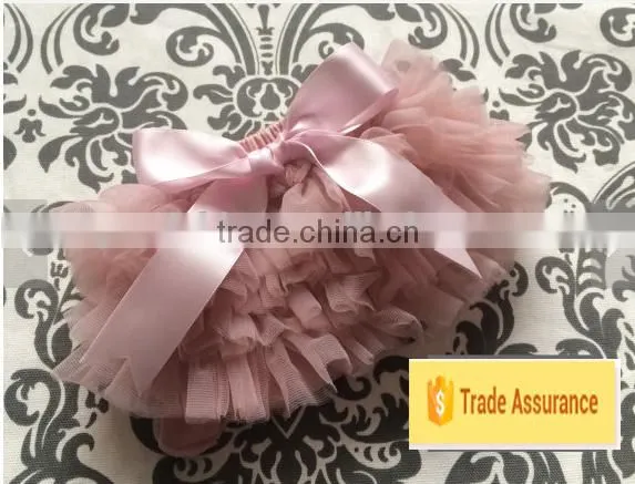 Wholesale Fashion Boutique Chiffon Baby Clothes Tutu Baby Bloomer Multi-layer Ruffle Baby Party Bloomer photo-5