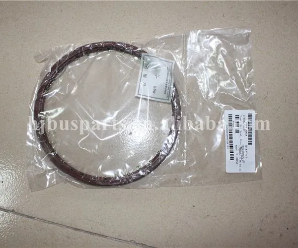 Good Quality Other Engine Systems K6122HL Bus Parts 3104-00454 Bus Rear Wheel Hub Oil Seal for China Bus photo-2