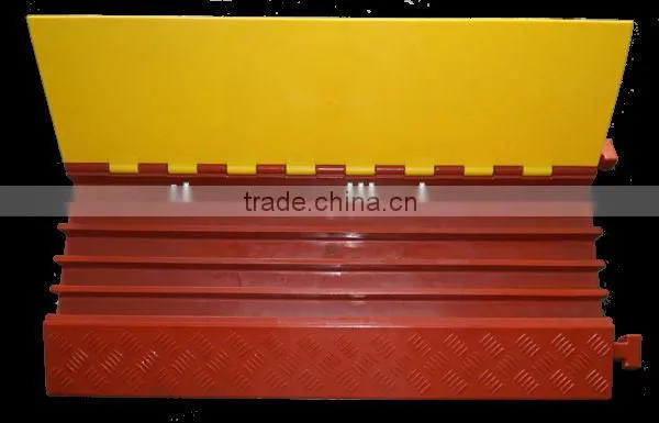 Pvc and Rubber 5 Channel Cable Cross Made of PU 5 Channel PU Cable Cross Stage Cable Protector photo-2