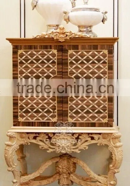 European Style Classic Dining Room Set Solid Wood Dining Table and Antique Wine Cabinet photo-3