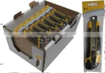 DELUXE AUTO-LOCK SNAP-OFF CUTTER 18MM