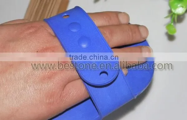 Promotion Pet Dog Bath Massage Comb photo-5