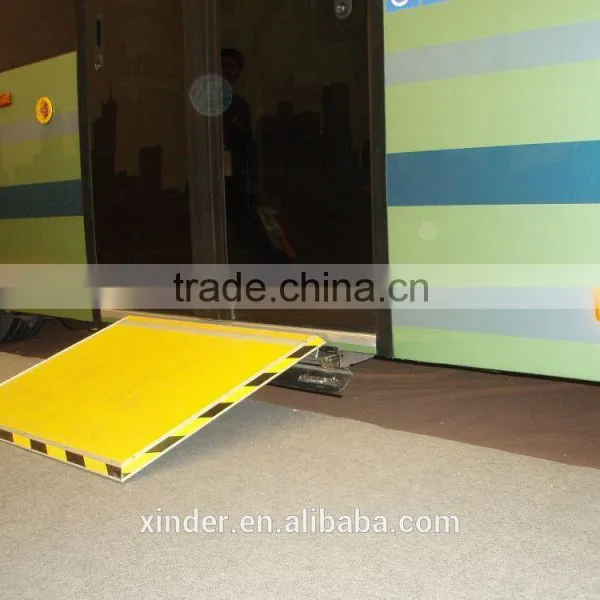 CE Electric Wheelchair Ramp for the Disabled on Low-Floor City Bus photo-4