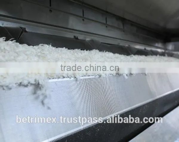 Organic Desiccated Coconut - High Fat Medium Grade photo-3
