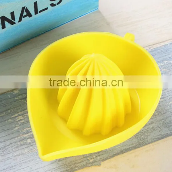 Silicone Manual Lemon Citrus Juicer photo-3