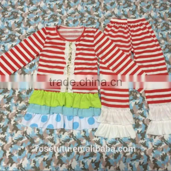 With a Pretty Little Girl Suits, Cheap Wholesale, Large Amount of Discount, the Little Girl's Love Cotton Suit photo-2