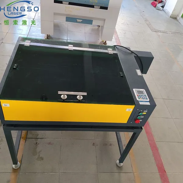 Metal Fiber Positioning Water Cooling Industrial Laser Cutting Desktop Machine photo-3