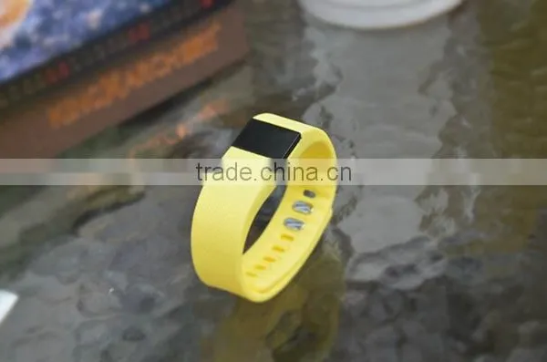 New TW64 Bluetooth 4.0 Smartband Waterproof Pedometer Smart Bracelet For IPhone IOS 7.0 and Android 4.3 Above photo-2