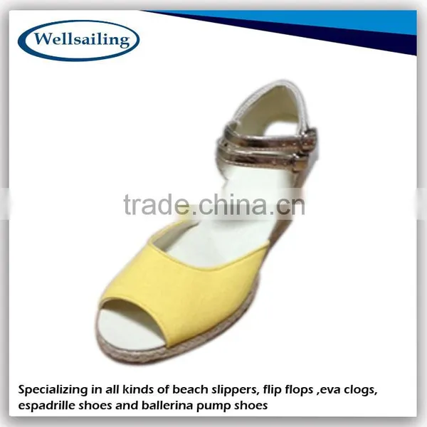 2015 Popular Wholesales Girls Wholesale Canvas Shoes photo-2