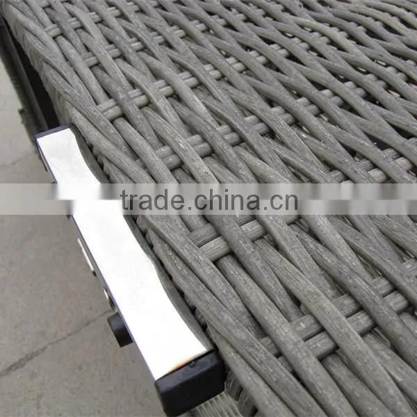 LOW PRICE ALUMINIUM THREE SEAT CHAIR FURNITURE RATTAN photo-2