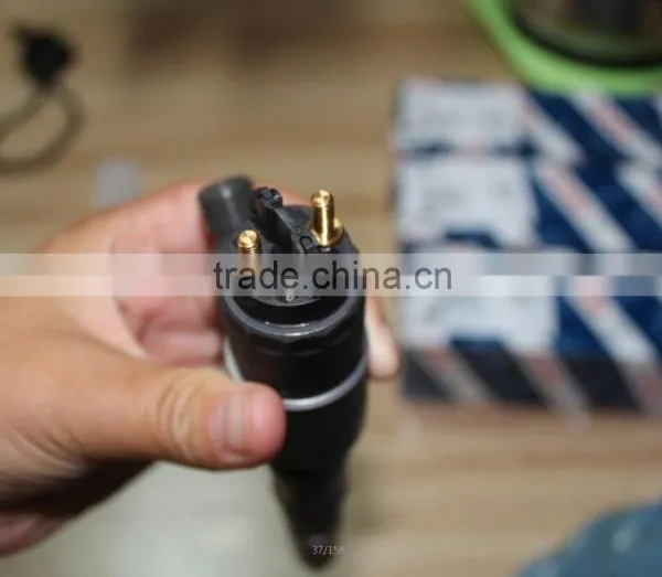 BEACON Orginal and Genuine Common Rail Injector 0445120067 for DEUTZ 04290987,VOLVO 20798683 From BEACON photo-3