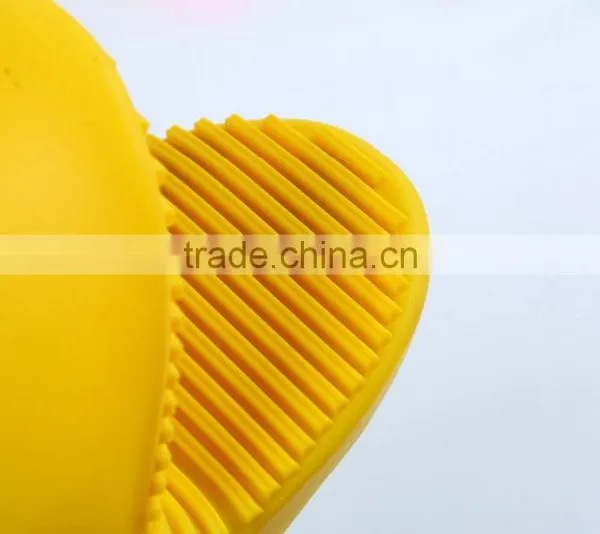 Funny Shaped Insulated Silicone Rubber Glove/Heat Insulating Baking Gloves photo-4