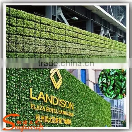 Latest Design Garden Vertical Green Wall Factory Price Grass Wall Decor Decoration Beautiful Fake Grass for Crafts photo-2
