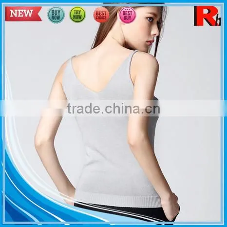 China Fitness Cheap Plain Bodybuilding Clothing Crop Loose Tank Tops for Women Plain Stringer Tank Top Wholesale photo-2