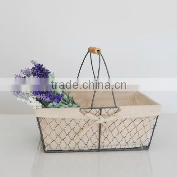 Factory Wholesale Handmade Iron Wire/chicken Wire Storage Basket With Handle and Fabric Lining Quality Choice
