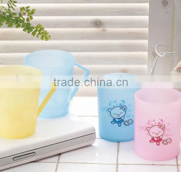 plastic cap material water cups manufacturer