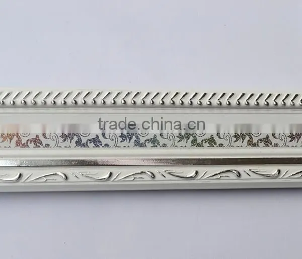 White Shivering Flower Wooden Photo Frame Moulding photo-2