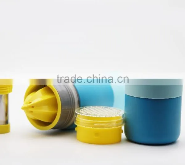 High Quality Newest Fashion Design Thermal-insulation Water Cup Bottle photo-2