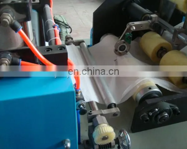 Automatic Handkerchief Paper Converting Machine Equipment photo-4