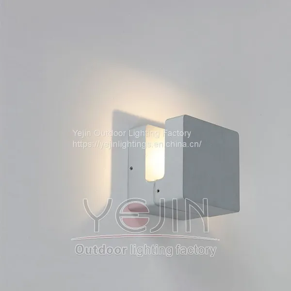 Modern Design Garden Yard Light Park Lamp for Indoor Outdoor Lighting YJ-9078 Garden Light Manufacturer photo-3