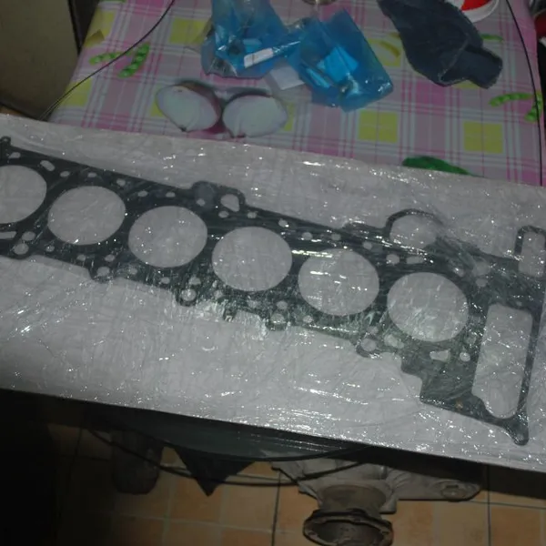 2003-2007 BMW E60 cylinder head gasket OEM 1112 7506 983,1112 7934 597