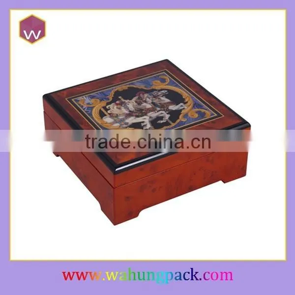 Square Wooden Music Case for Gift Packing Jewelry Hand Cranked Music Box photo-4