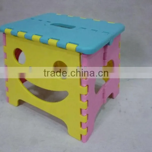 Smile Face Family and Garden Portable Folding Plastic Step Stool Chair photo-4