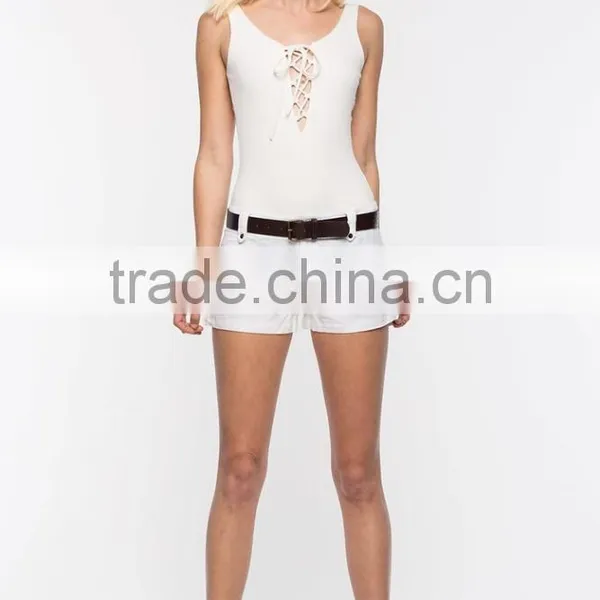 Summer Nice Design Women White Belted Linen Shorts Wholesale photo-3