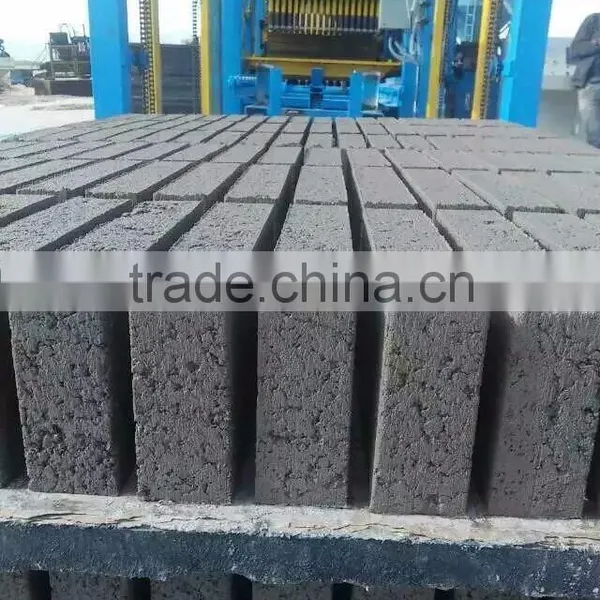 QTJ4-40 Concrete Hollow Brick Making Machine for Sale Cement Block Making Machine photo-6