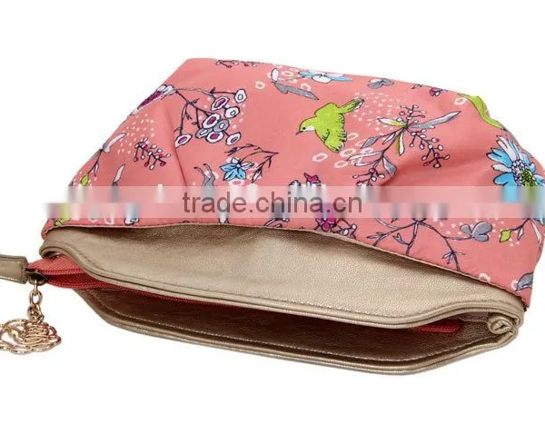 2015 New Design Promotional Printed Stain Polyester Cosmetic Case photo-3