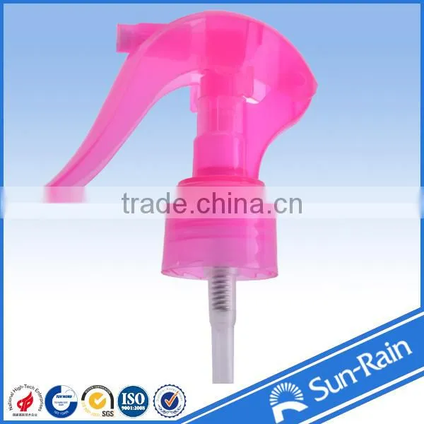 2016 Hot Sale Plastic Mini Trigger Sprayer for Home Garden photo-6